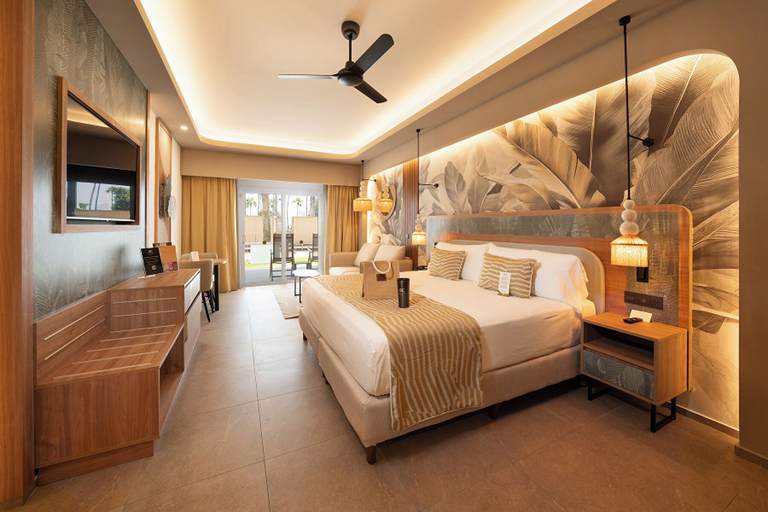 Bedroom 4, Hotel Riu Palace Peninsula - All Inclusive, Benito Juárez