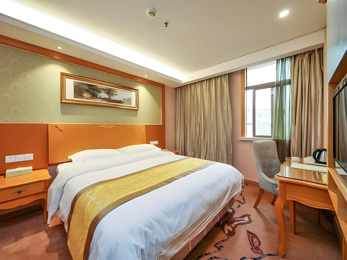 Bedroom 2, Vienna Hotel Nanjing Yangtze River Bridge Yuejianglou, Nanjing