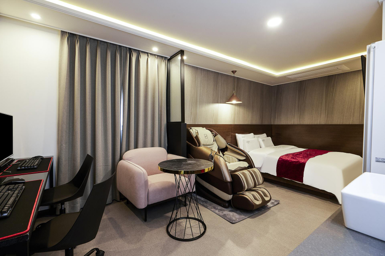 Bedroom 3, Nowon Hotel River, Nowon