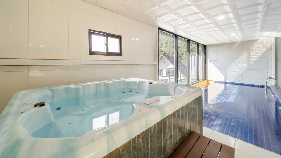 Exterior 5, Yangpyeong Seulburg Private Poolvilla, Gapyeong