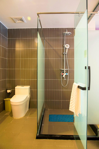 Bathroom 3, Shankee Chain Hotel (Dujiangyan Feilong Gymnasium), Chengdu