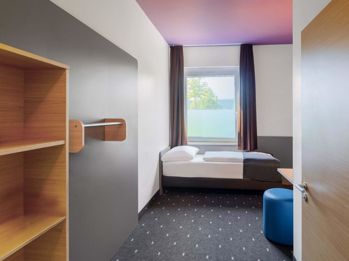 Bedroom 4, B&B Hotel Düsseldorf-Airport, Düsseldorf