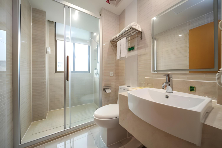 Bathroom, Vienna Hotel Nanjing Yangtze River Bridge Yuejianglou, Nanjing