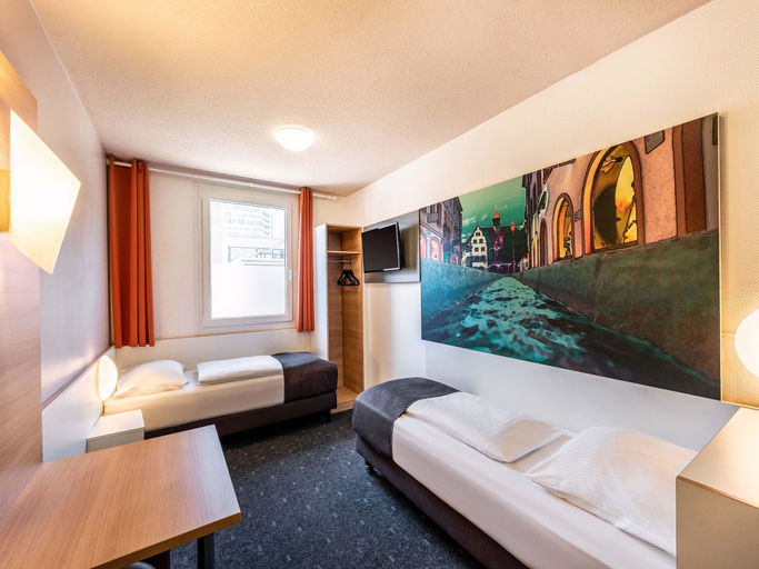 Bedroom 2, B&B Hotel Freiburg-Nord, Freiburg im Breisgau