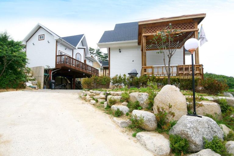 Exterior & Views 5, Yangyang Sea and Pine Pension, Yangyang