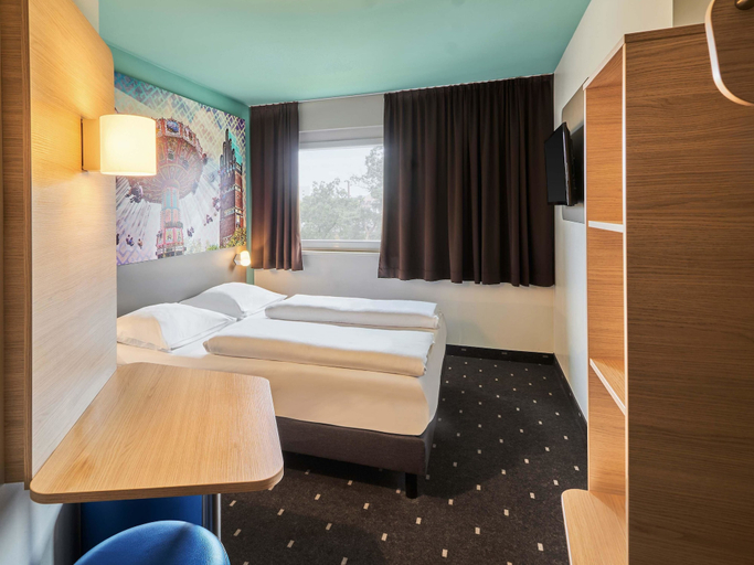 Bedroom 4, B&B Hotel Darmstadt, Darmstadt