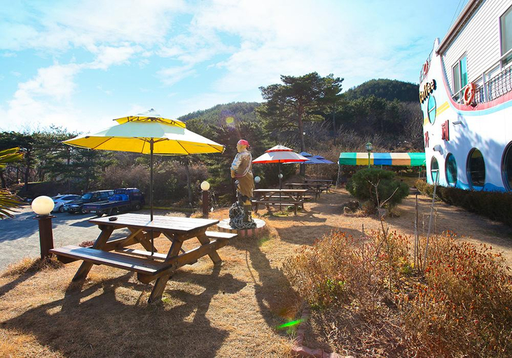 Others 3, Pohang Sailing Cafe Pension, Pohang