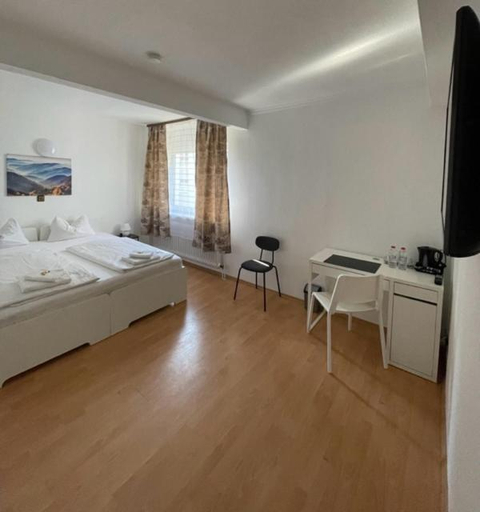 Bedroom 2, Hotel Starlight, Frankfurt am Main