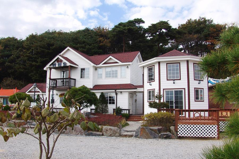 Exterior & Views 4, Taean Anmyeondo Pension, Taean