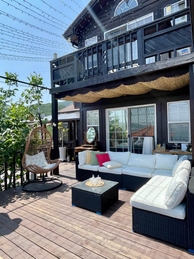 Others 3, Gangneung Blue Moon Pension, Gangneung