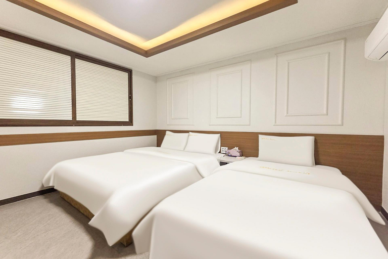 Bedroom 2, Suwon Station WHITE HOTEL, Suwon