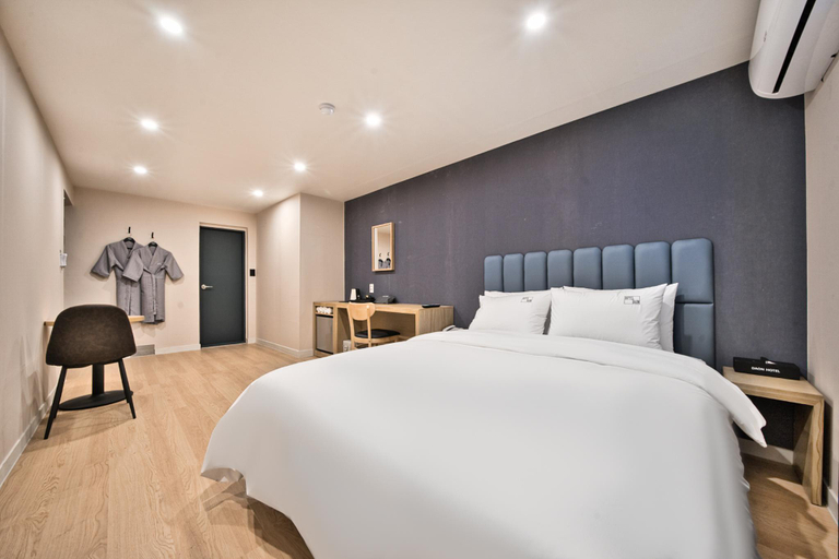 Bedroom 2, Daon Hotel, Haedo-dong, Pohang, Pohang