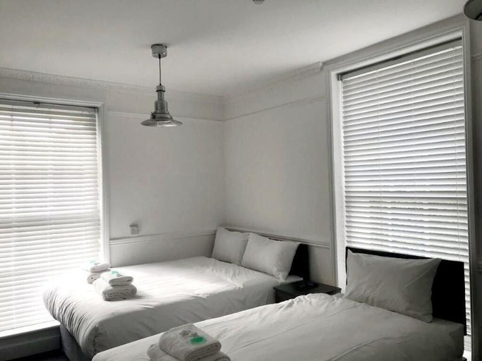 Bedroom 2, The Earlham Hotel, Norfolk
