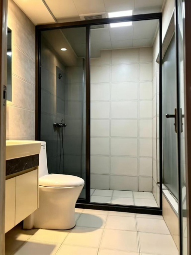 Bathroom 3, Jiayuan Fashion Hotel, Wuhan