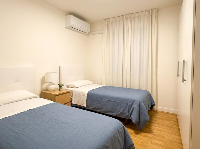 Room 3, Central Lisbon 3-bed Apt, Lisbon