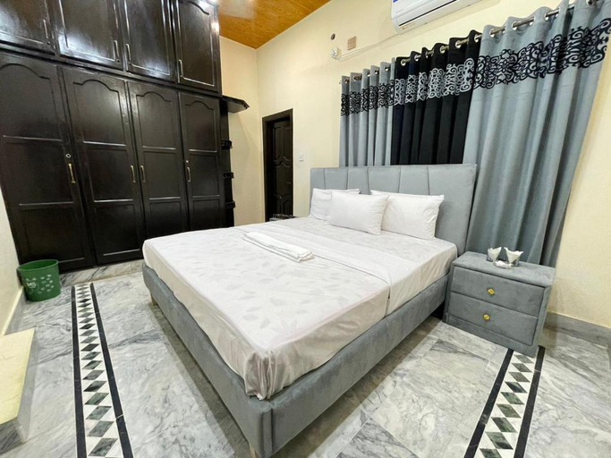 Bedroom 2, Castle Guest House, Islamabad