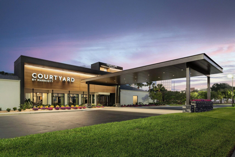 Exterior & Views 3, Courtyard by Marriott Tampa Westshore/Airport, Hillsborough