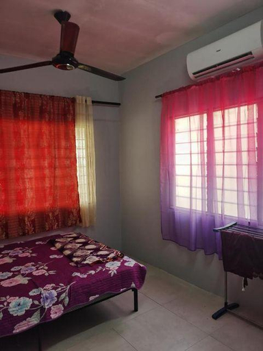 Bedroom, Homestay Che Wan, Kuantan
