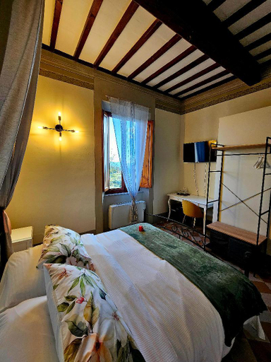 Bedroom 4, Palazzo delle Erbe, Siena