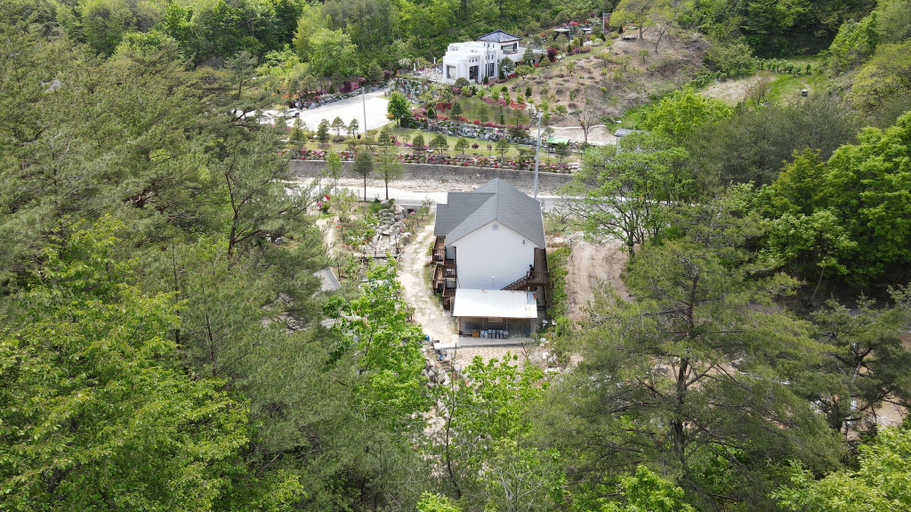 Others 5, Gangneung Pine Tree Pension, Gangneung