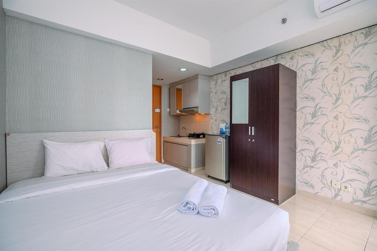 2, Comfy Studio Apartment At Margonda Residence 3, Depok