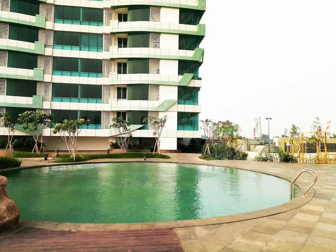 Exterior & Views 2, Modern 2BR Grand Kamala Lagoon Apartment, Bekasi