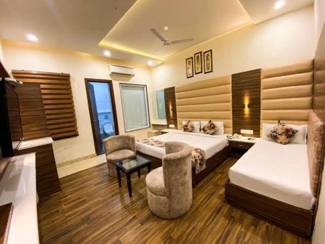 Sport & Beauty, Hotel Yonit Inn, Amritsar