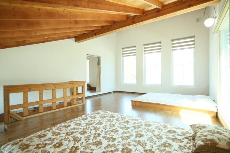 Bedroom, Danyang Space Pension, Danyang