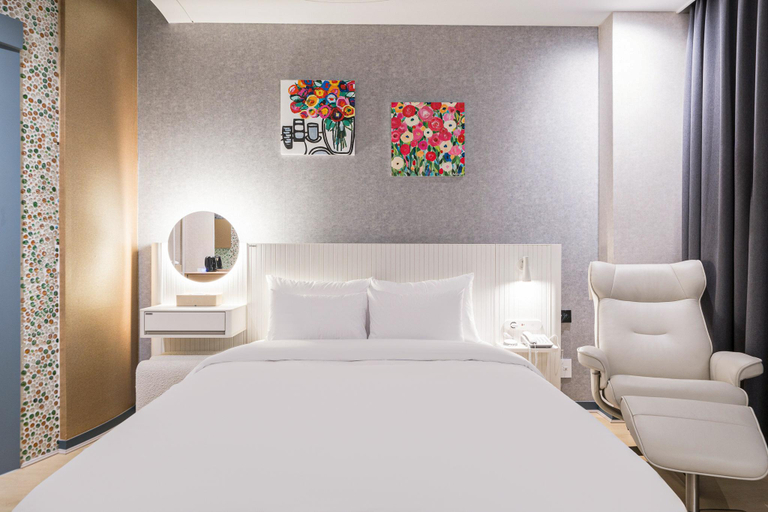 Bedroom 2, Yongin Singal Hotel Forest, Yongin