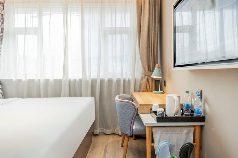Bedroom 2, Motel 168 (Chongming Bayi Road Pedestrian Street), Shanghai