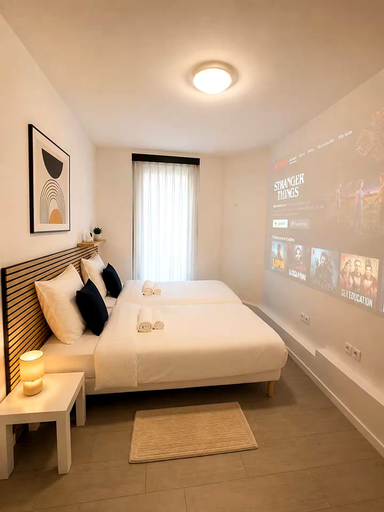 Room 2, Hôtel de la gare, Seine-Saint-Denis