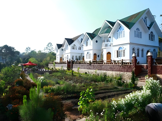 Exterior & Views 1, Green Haven Hotel, Taunggye