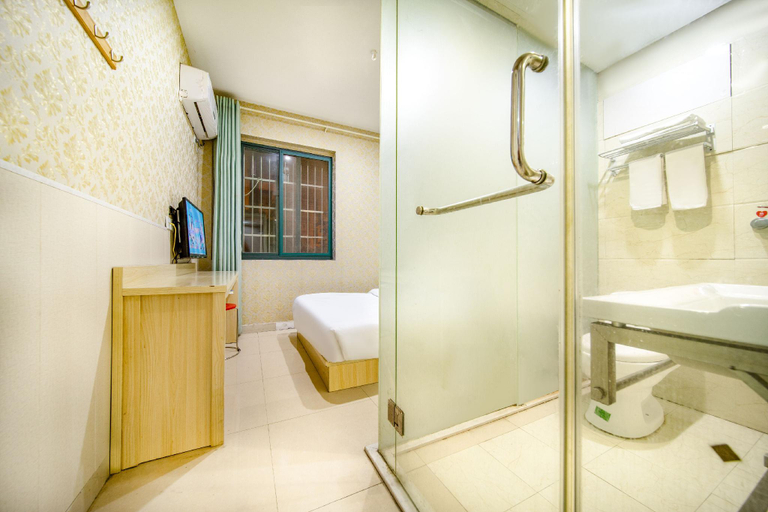 Bathroom, Yuyao Jiuxing Holiday Hotel, Ningbo