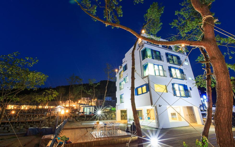 Exterior & Views, Cheongju Mindeulre Myco Pension, Goesan