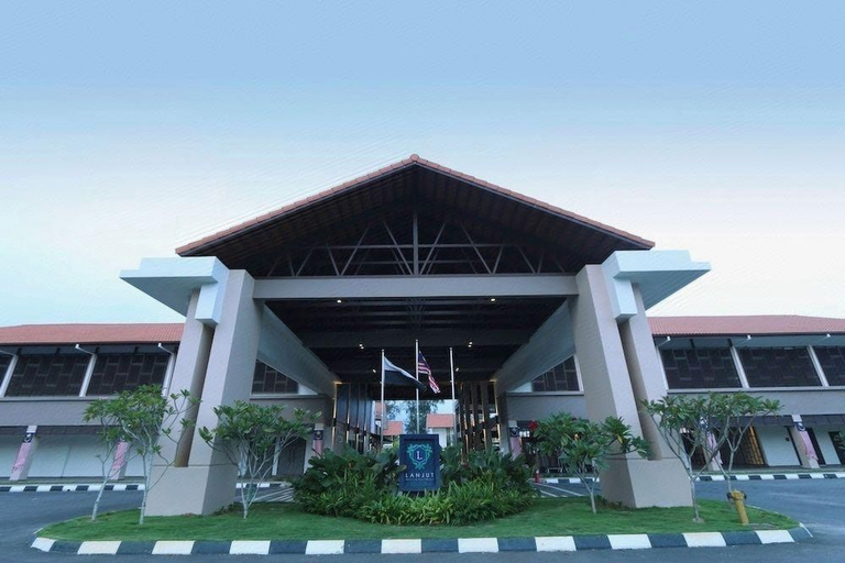 Exterior & Views, Lanjut Beach & Golf Resort Pahang Kuala Rompin, Rompin