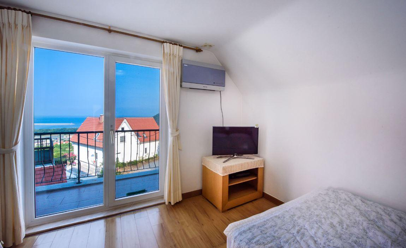 Bedroom 5, Namhae Kutenberg Pension, Namhae