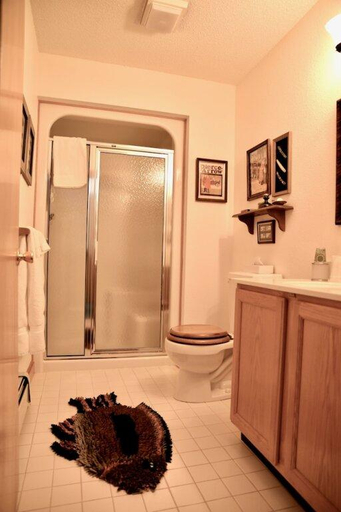 Bathroom, Lakeside Bed & Breakfast, Florence