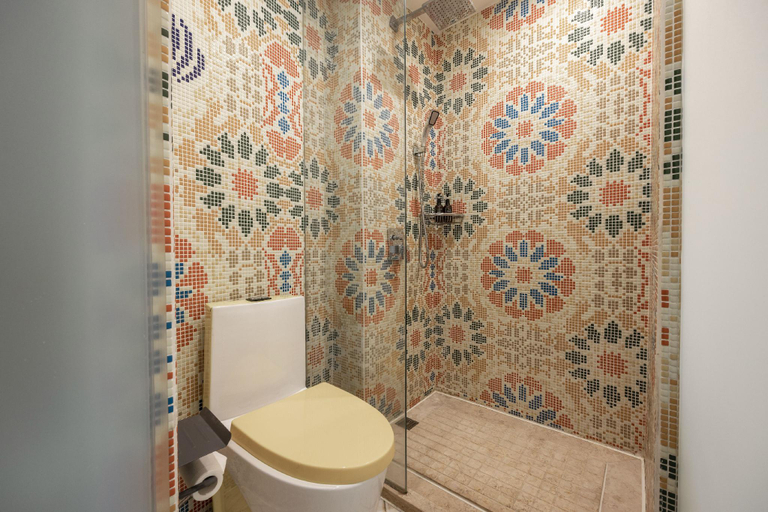 Bathroom 3, Taoyuan Manju Hotel （Yinzhou Wanda Plaza）, Ningbo