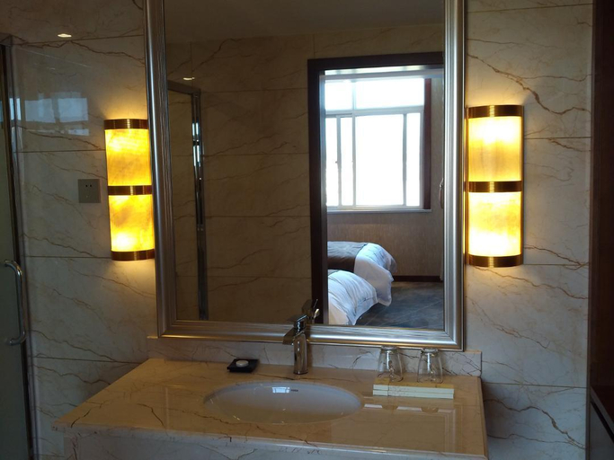 Bathroom 3, Aisiting Hotel (Xi'an Lintong Dong Sancha Subway Station), Xi'an