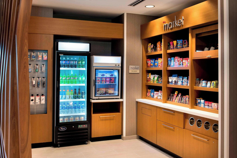Food & Drinks 5, Springhill Suites By Marriott Tampa Suncoast Parkw, Pasco