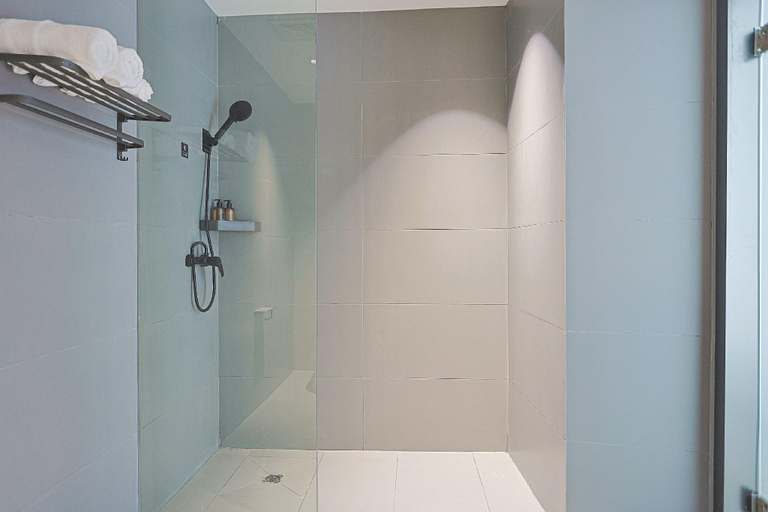 Bathroom 2, Durian Star Hotel, Nanjing