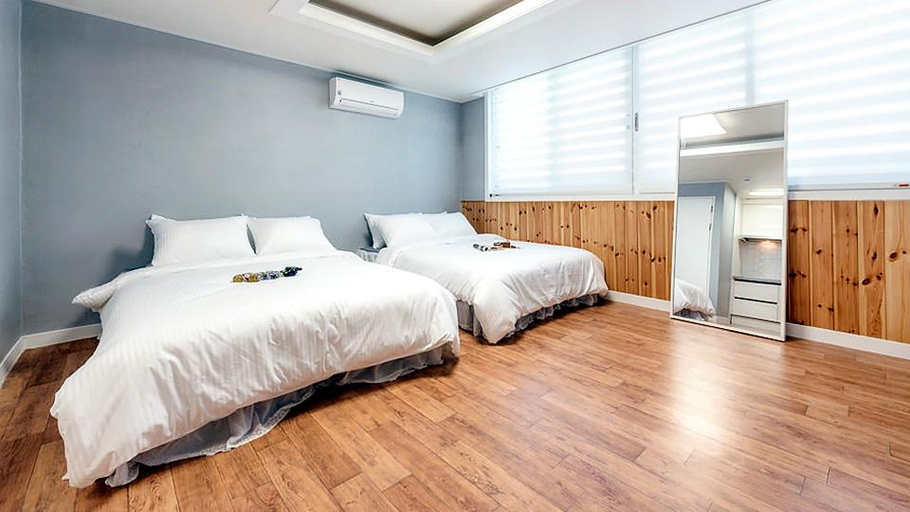 Bedroom 2, Geojae marine boy pension, Geoje