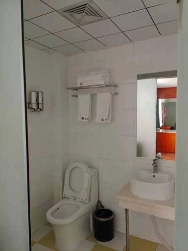 Bathroom, Mingxiu Zhandao Express Hotel, Hefei