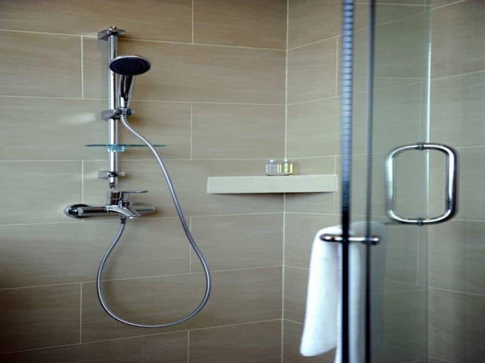 Bathroom, M Hotels, Kuching