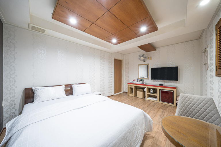 Bedroom 2, Andong Kingdom, Andong