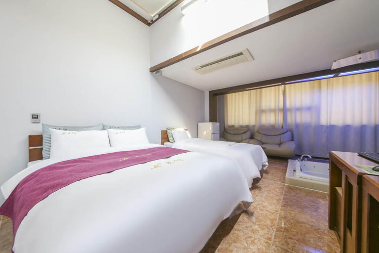 Bedroom 2, Cheongju Ochang M+, Cheongwon
