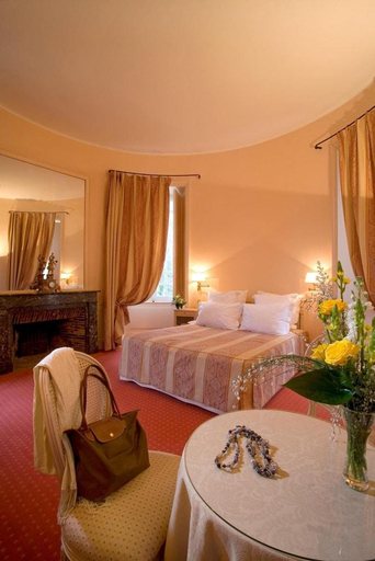 Bedroom 3, Chateau Golf des Sept Tours Hotel, Indre-et-Loire
