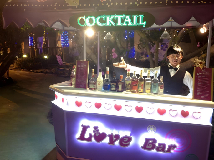 Food & Drinks 3, Poetry Floriculture RV Resort, Chiayi County