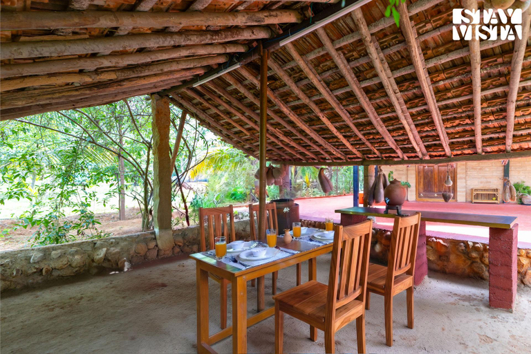 Food & Drinks 4, StayVista at Feel Good Farm Stay w/ BBQ & Bonfire, Bangalore Rural