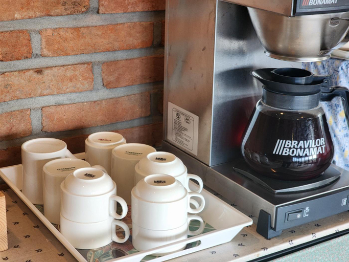 Food & Drinks 5, Seogwipo Brick 216, Seogwipo